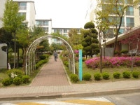 고봉산자락의 동부.건영 아파트 | 부동산뱅크 커뮤니티