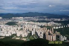 수리산의 제2봉인 슬기봉에서 바라보는 산본신도시 | 부동산뱅크 커뮤니티