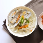 마녀바스켓 군산맛집 엄마손 심진숙님의 칼국수 200g[3개] 최저가 쇼핑 정보 - 에누리가격비교 마녀바스켓 군산맛집 엄마손 심진숙님의... 