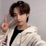 ꒰ 🍡 ꒱ 원 어 스 ✿៹ 손 동 주 | K-Pop Amino