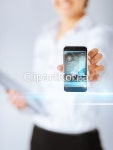 사람,새로움,선수,소식,손,스마트폰,스크린,애플리케이션,언론,여자,온라인,와이파이,음반,인터넷,자료,잡기,장비,재생,전자수첩,컴퓨터,하이테크