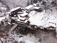サルの出勤風景も見られる温泉　地獄谷温泉（長野県）後楽館:朝日新聞Reライフプロジェクト
