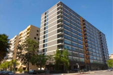 View 스튜디오/1br/2ba 최대$1800Cash 크레딧 - 라디오코리아