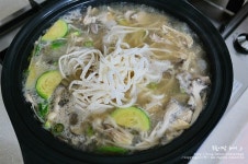 토종닭으로 만든 닭백숙, 닭칼국수