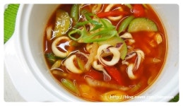 칼칼한 오징어 애호박 찌개