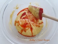 딸기 스트로이젤 마들렌