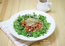 밥 반찬으로 먹는 색다른 참치샐러드