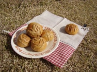 밀크티 캐러멜 쌀빵