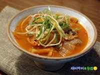 돼지갈비김치찌개:국물맛이 이렇게 시원하고 개운하고 구수할 수가!