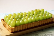 청포도 치즈 타르트 (muscat grape cheese tart)