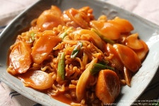 매콤달콤장금이볶이 | 매콤달콤 라볶이