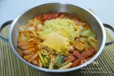 사리추가 무한 외치게하는 보글보글~ 부대찌개 황금레시피