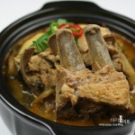 깔끔하고 진한 감자탕