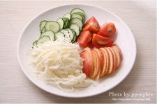 바삭바삭 소리까지 맛있는 닭다리 튀김