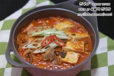집밥 백선생과 같은듯 다른 나만의 김치찌개