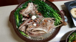 생오리를 이용한 오리 보양식