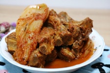 맛있는 묵은지만 있으면 묵은지 등갈비찜 어렵지 않아요