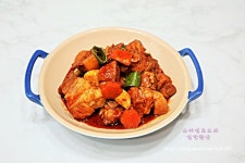 명절음식 매운 돼지갈비찜 맛있게 만드는 법