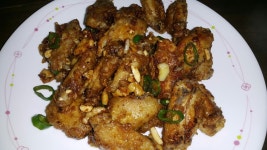 나야네 저녁은 나야표 꿀닭...이마트표 김밥이랑 요케 먹어용~^^~ 