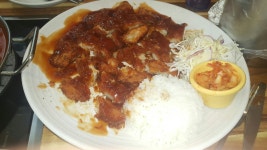 나야 점심은 언니들과 청년다방~오.떡이랑 돈까스 먹었지용...여기 통오징어 튀김은 진짜 맛있어용...^^ 