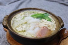 겨울철 더욱 생각나는 만두전골 레시피
