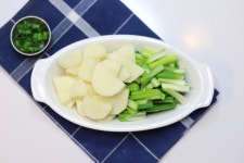 언제먹어도 맛있는 별미 김치수제비 만드는법