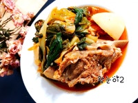 저렴하면서도 푸짐하게 먹을수있는 얼갈이 돼지등뼈감자탕~