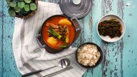 이건 감자탕이 아닌 감자탕맛찌개 ★