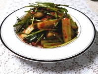 명절 밑반찬 오이 부추 김치