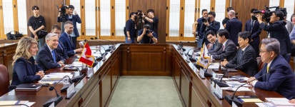 한-캐나다, 첫 경제안보 협의체 “공급망 협력 강화 논의”- 헤럴드경제 한-캐나다, 첫 경제안보 협의체 “공급망 협력 강화 논의”