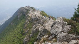 신불산