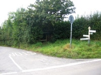Footpath from Withial Hill (C) Phil Williams :: Geograph Britain and Ireland Footpath from Withial Hill (C) Phil Williams