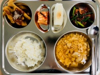 우리학교상차림<식생활관<학교소식<청주내곡초등학교 청주내곡초등학교