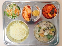 우리학교상차림<식생활관<학교소식<청주내곡초등학교 청주내곡초등학교