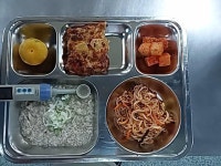 광평중학교 홈페이지  > 광평소식 > 급식실이달의급식