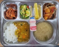 김천여자고등학교 홈페이지  > 학교생활 > 급식실오늘의 식단