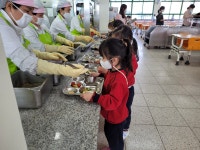 늘푸른반<앨범<병설유치원<남산초등학교 남산초등학교