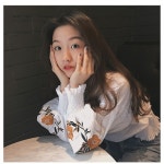 [츄츄] ❤새론 자수 블라우스 | 안전한 중고나라, NO.1 직거래 번개장터 [츄츄] ❤새론 자수 블라우스 | 번개장터