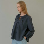 [블랭크03] smocking cotton blouse (vintage navy) - 주식회사 서울쇼룸 [블랭크03] smocking cotton blouse (vintage navy)