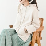 6944 슬릿 이지후드티셔츠 - ♡쉬즈팝♡ 편안하고 스타일나는 여성의류, 20~40대 미시여성의류 1위샵 쉬즈팝