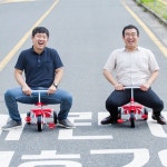 날개 없는 천사 코끼리 공장장, 장난감을 나누다