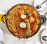 떡볶이, 김밥, 순대 3대장이 맛있기로 소문난 서울 분식 맛집