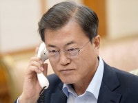 [단독] 방위비 13% 인상이 최선 문 대통령은 강경했다