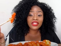 BTS 지민이 먹던 빨간 음식 뭐지?…K팝 열풍 타고 佛 떡볶이 수출 25%↑