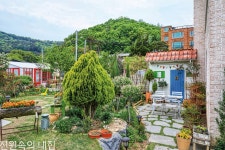 정소연 씨가 6년 가꾼 가정식 정원