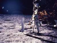 How much fuel it takes to get to the moon - Business Insider How much fuel it takes to get to the moon