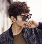 HeyKorean > 미주생활정보 라이프/할인쿠폰/만남,모임,친구 > 연예통신 > 내용보기 > 최강창민 19일 군입대 예정, 아직 실감 안나[포토엔]