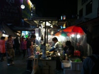 포토에세이 > 내용보기 > 포장마차옆 호떡집 (iphone 4) :: HeyKorean.com