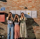 02화 북아현동 카페에는 취미를 탐험하는 3명의 친구가 있다