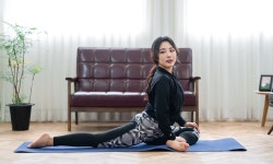 고마워, 요가! 내 몸의 아름다운 선을 발견해줘서